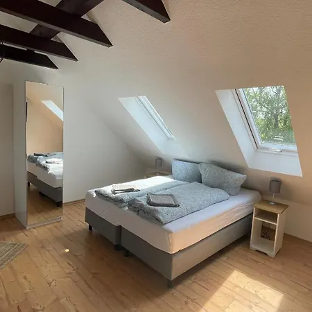 Haus Kirchwarfenweg *